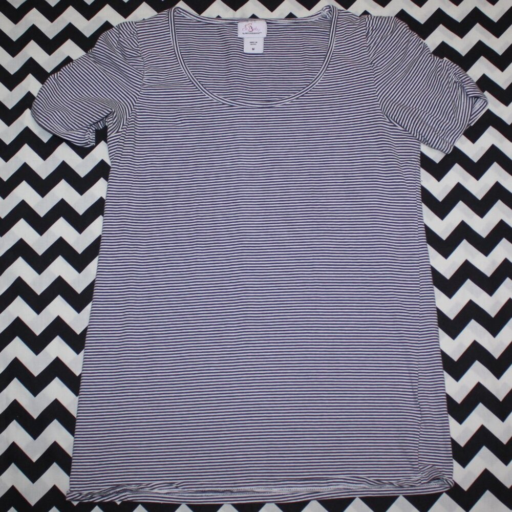 Oh Baby by Motherhood Maternity Grey & White Stripe Shirt --- Size Medium